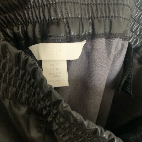 H&M Faux Leather Joggers 14 - Picture 6 of 7